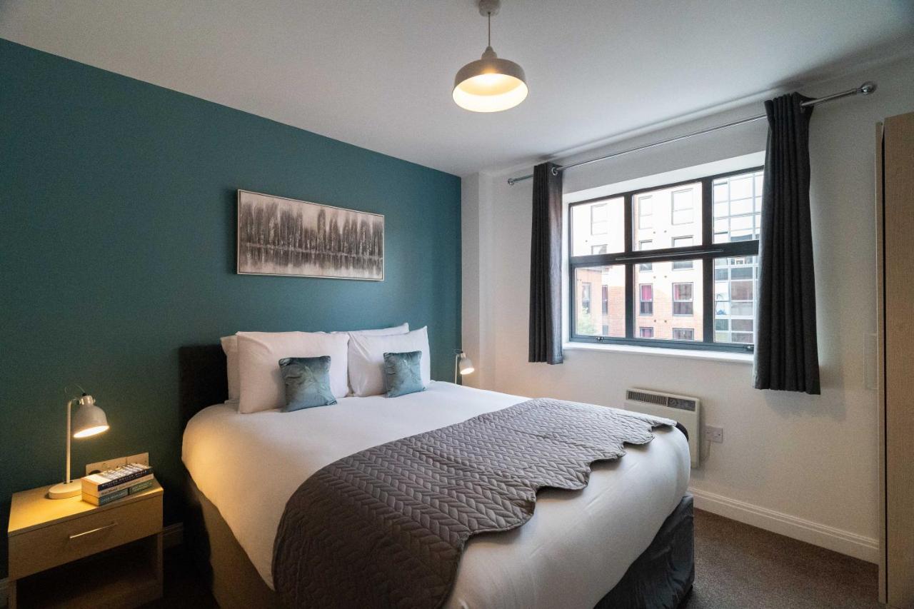Cotels - The Millhouse Newly Refurbished Modern With Ultrafast Broadband, Free Parking & A Work Desk *
