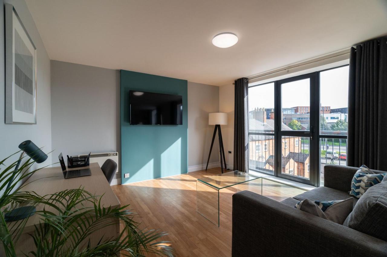 Cotels - The Millhouse: Modern With Ultrafast Wi-fi & Work Desks *
